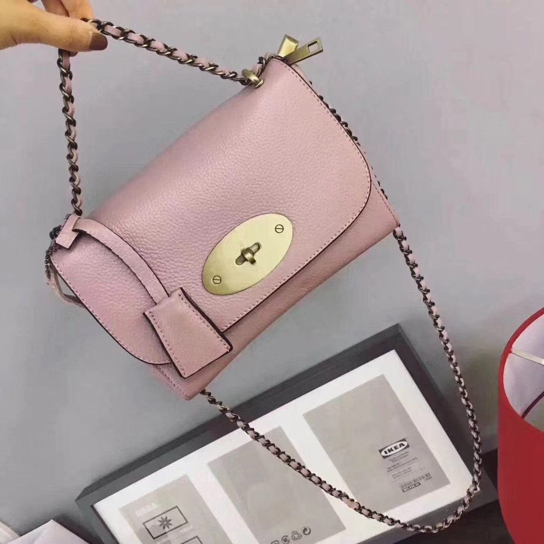 praticité du sac rigide gris