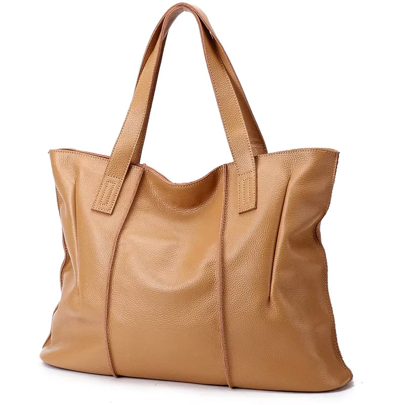 cabas en cuir spacieux