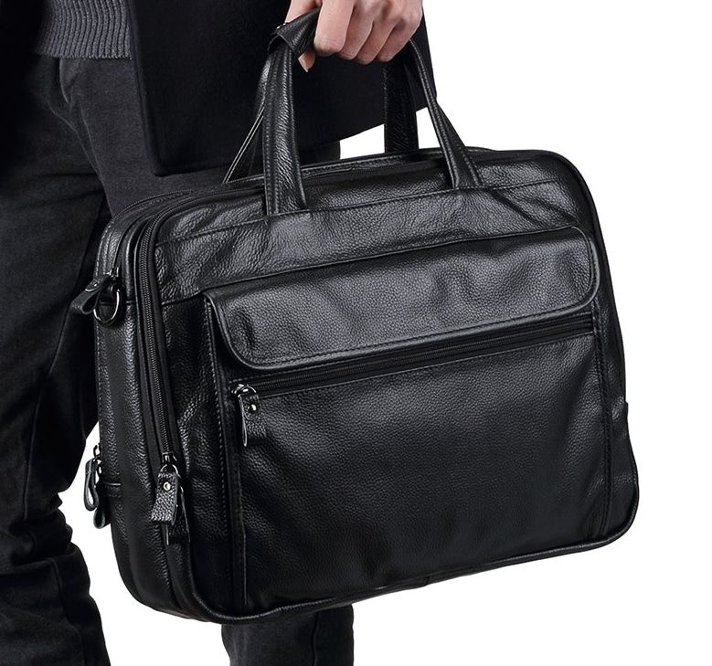 attaché case en cuir élégant