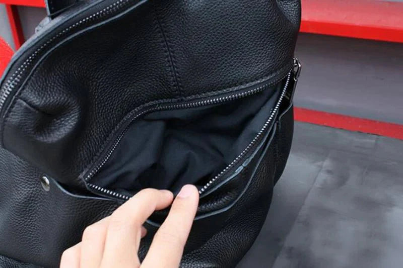 produit sac à dos en cuir noir