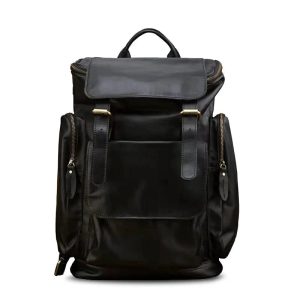 sac utilitaire en cuir