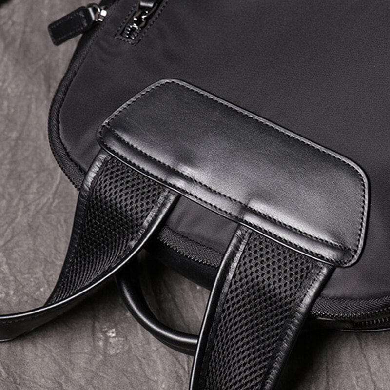 Poche zippée sac à dos