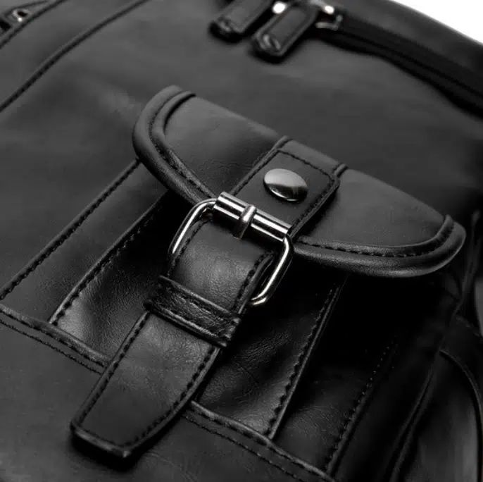 sac à dos contemporain noir
