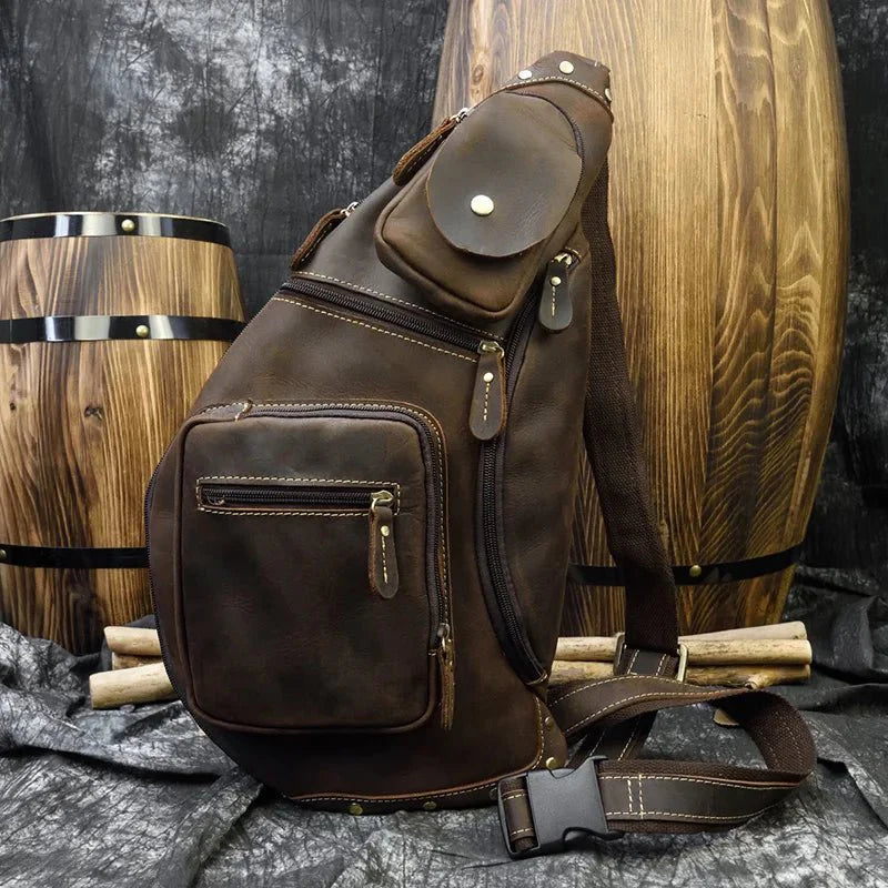 sac en cuir patiné vintage